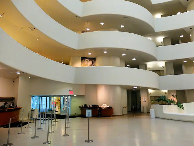Guggenheim Museum i NYC - Taxi