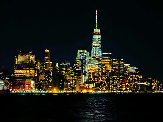 Middagskryssning med buffé i New York