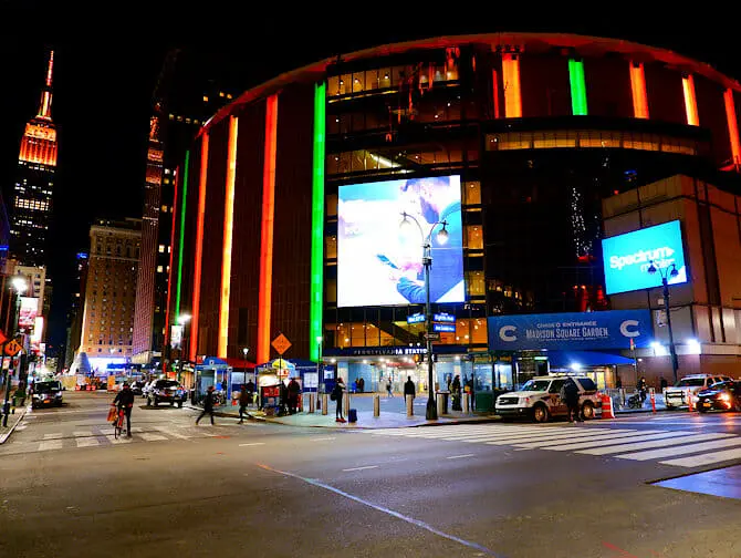 Madison Square Garden i New York - Fasad
