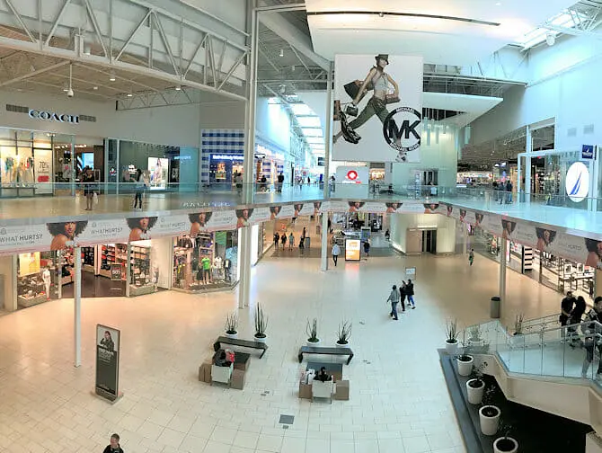 The Mills at Jersey Gardens - Shopping Mall