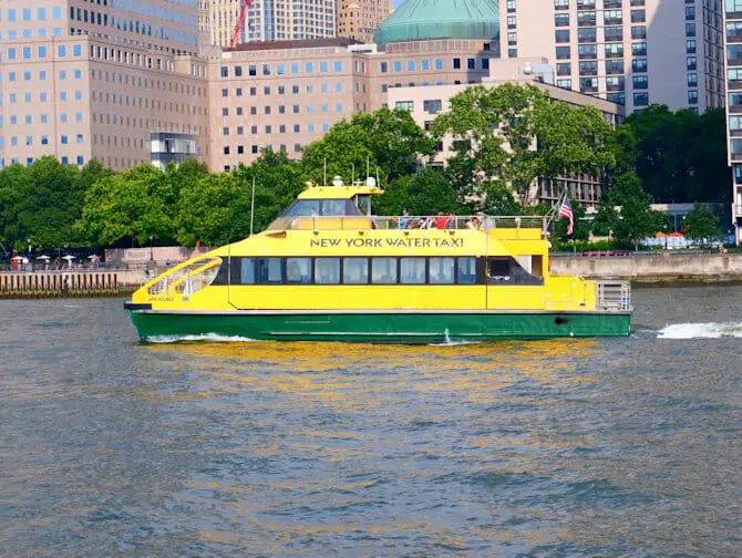 Harbour Hop On Hop Off i New York