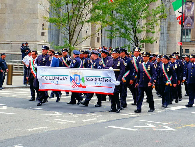 Columbus Day i New York - Columbia Association