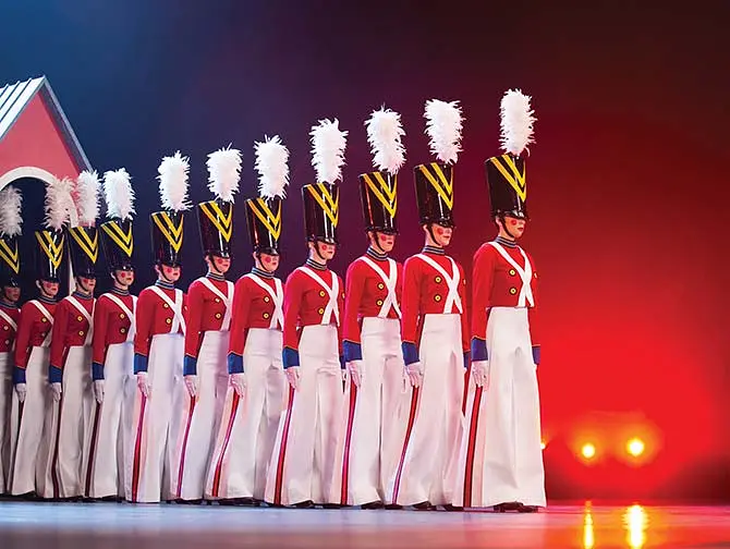 Biljetter till Radio City Christmas Spectacular - Leksakssoldater