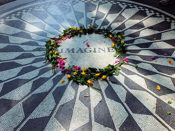 Central Park Movie guidad rundvandring NYC - Strawberry Fields