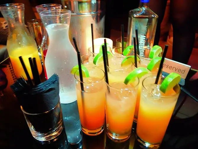 New York Nightclub Experience - Drinkar