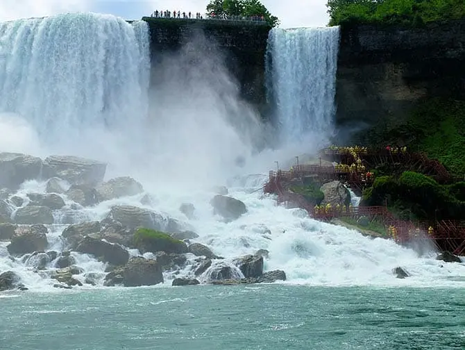 Från New York till Niagarafallen två dagars rundtur - Bride Veil Falls