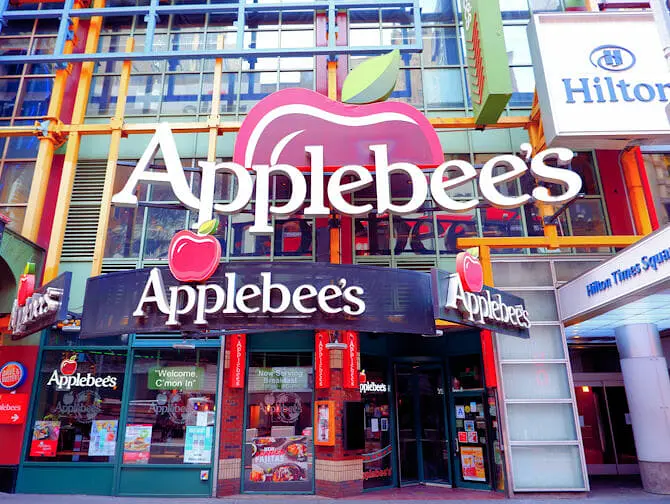 Äta ute tillsammans med barn i New York - Applebees
