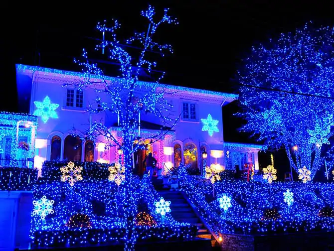 Dyker Heights Christmas Lights - Blåa ljus