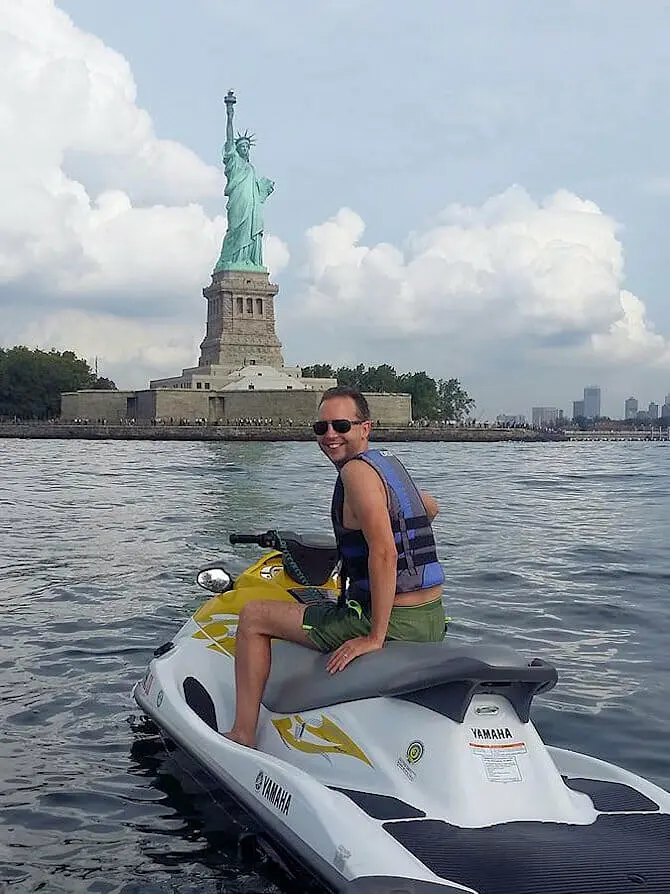 Simma i New York - jetski