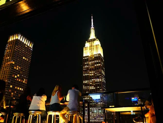 Guidad rundtur bland rooftop barer i New York