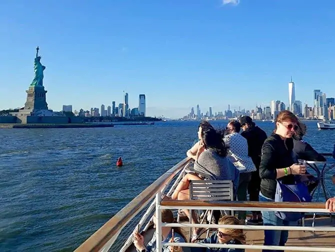 Happy Hour Cruise i New York