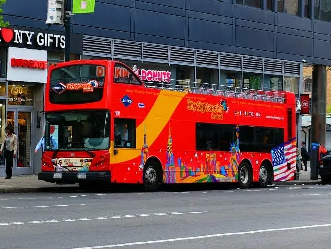 New York rundtur med buss och rabattpaket på sevärdheter