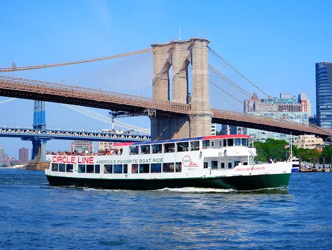 Skillnaden mellan New York CityPASS och New York Pass - Circle Line New York