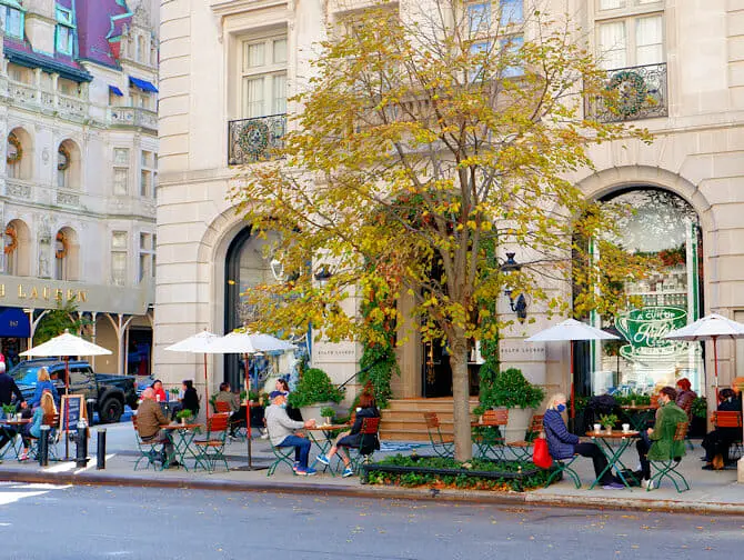 Upper East Side Shopping i New York - atmosfär