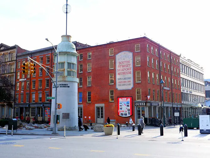 South Street Seaport i New York - Museum