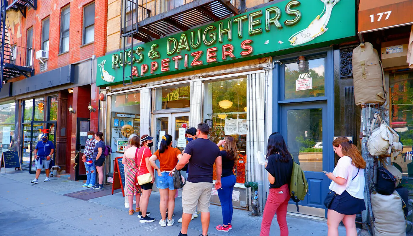 B&auml;sta bagels i New York - Russ and Daughters