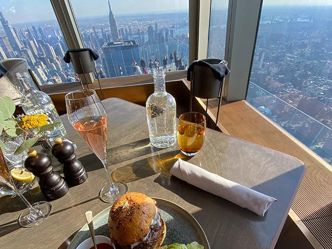 B&auml;sta hamburgarna i New York - Peak
