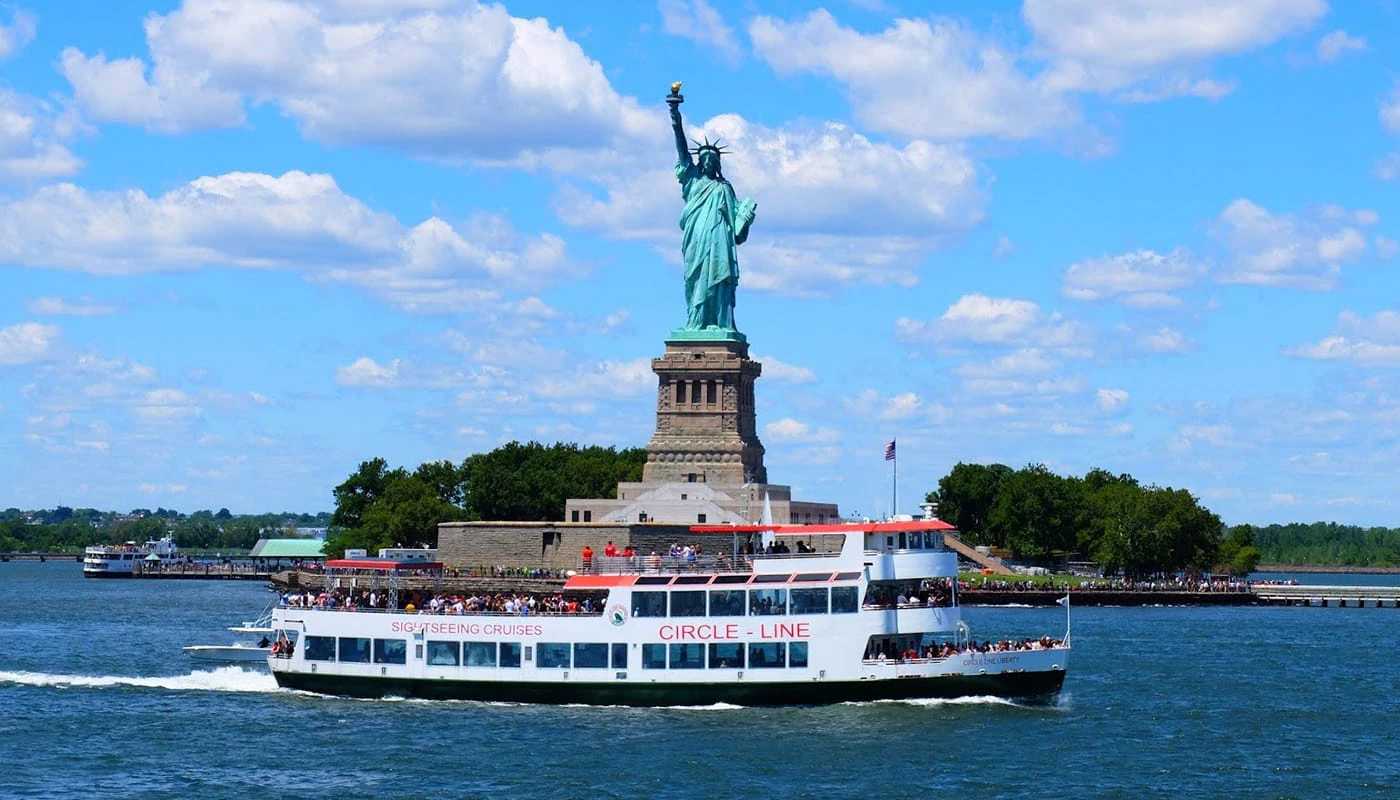 Sev&auml;rdheter i New York: de b&auml;sta turistattraktionerna - B&aring;ttur
