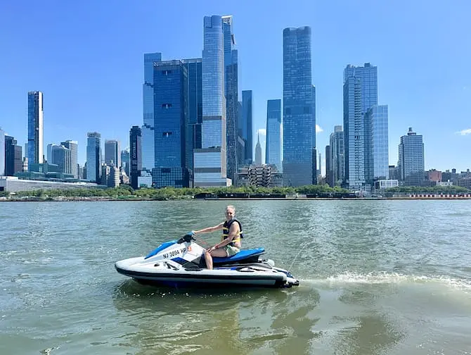 Åka jetski i New York - Jetski