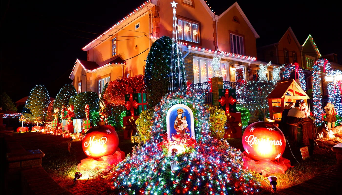 Juls&auml;songen i New York - Dyker Heights Christmas Lights Tour
