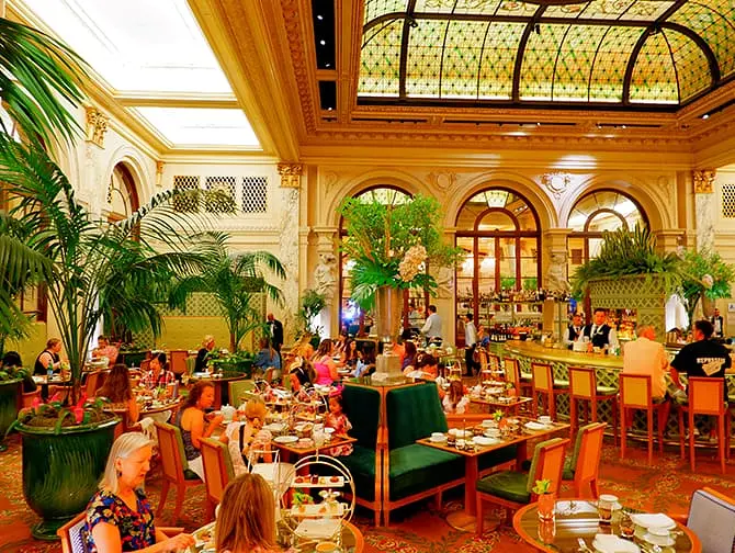 High Tea i New York - The Palm Court