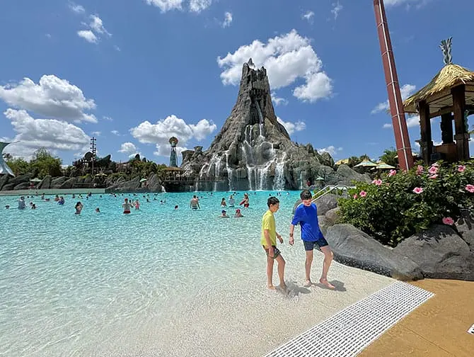 Kombinera New York och Orlando - Universal Studios Florida Volcano Bay