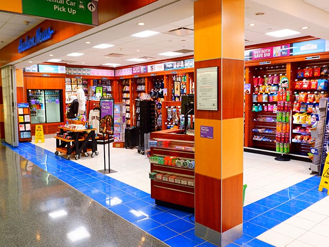New York Stewart International Airport SWF - Butik