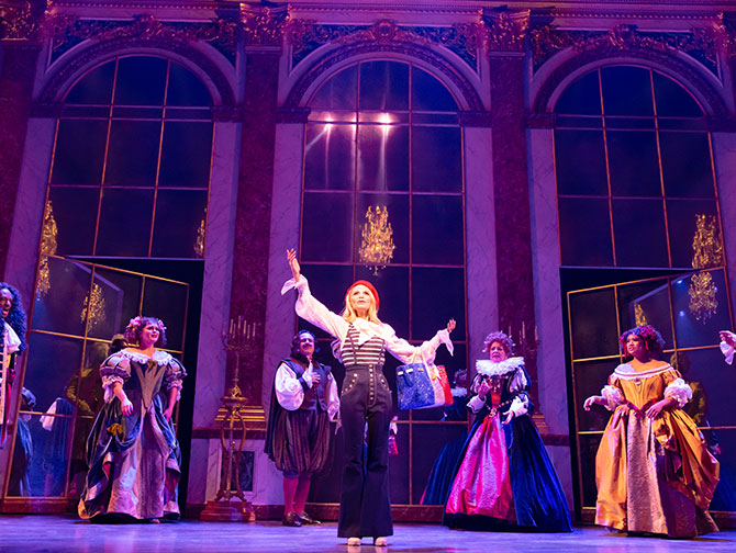 Biljetter till The Queen of Versailles på Broadway - Cast