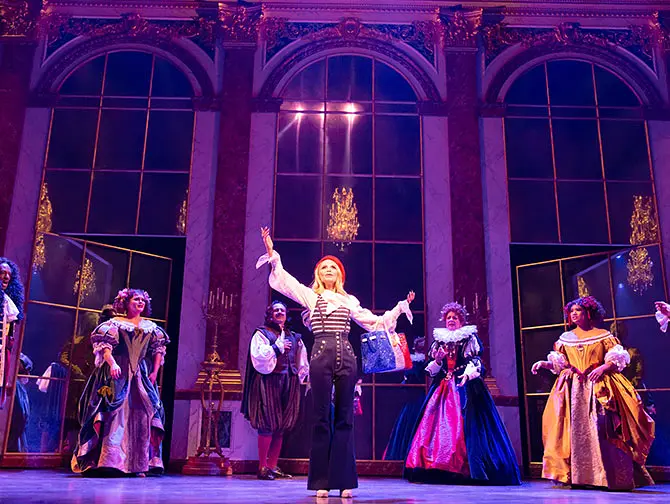 Biljetter till The Queen of Versailles på Broadway - Cast