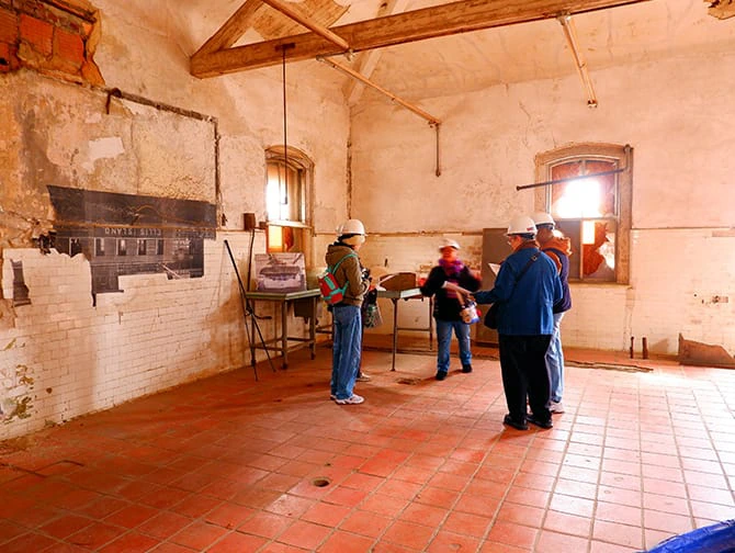 Ellis Island Hard Hat Tour i New York - Sjukhuset på immigrationsön