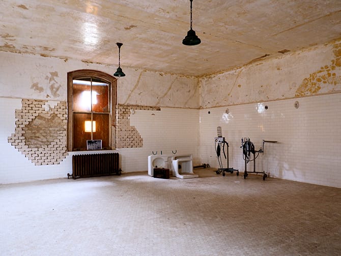 Ellis Island Hard Hat Tour i New York - Rundtur genom det övergivna sjukhuset