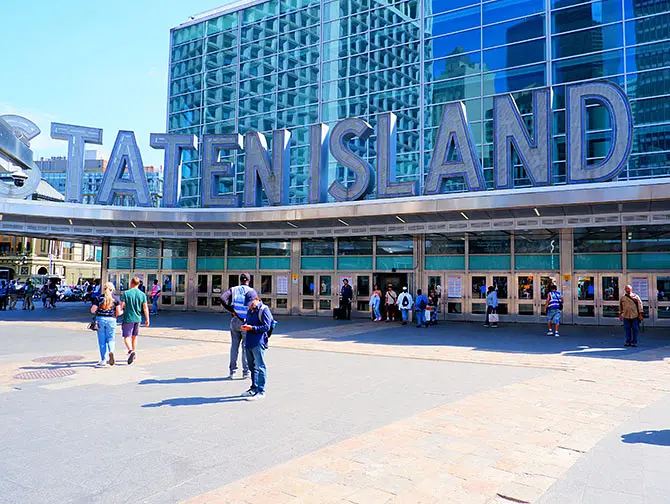 Battery Park i New York - Staten Island Ferry Terminal