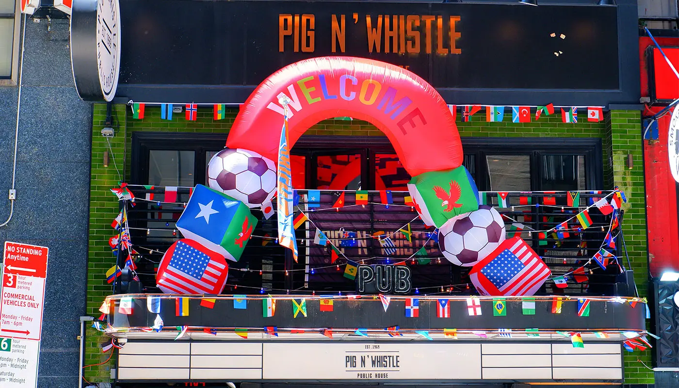 Bästa sportbarerna i New York - Pig 'n Whistle