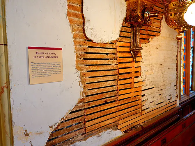 Museum at Eldridge Street i New York - nationellt historiskt landmärke på Lower East Side